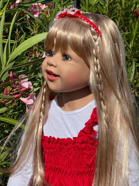 NEU: Lana von Monika Levenig - blond, rotes Kleid - 100 cm - (39")